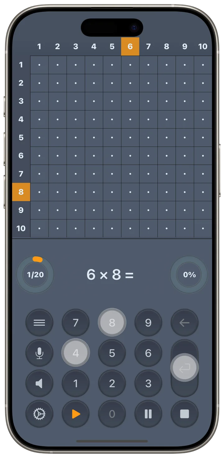 Practice session with the microphone active: the question 4 × 8 = 32 shown above the number pad, voice input set to English